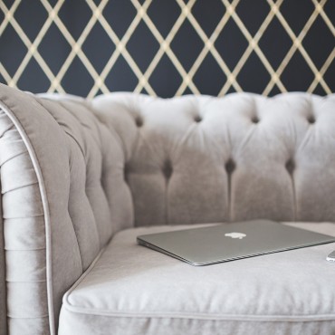 无捆绑无弹窗的短信群发平台